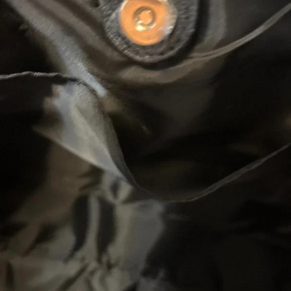 Victoria’s Secret Holiday Red and Black Plaid Tote Bag NWT - Picture 5 of 7